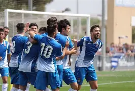 意大利网球队鏖战西班牙网球队，瓦林卡高光表现