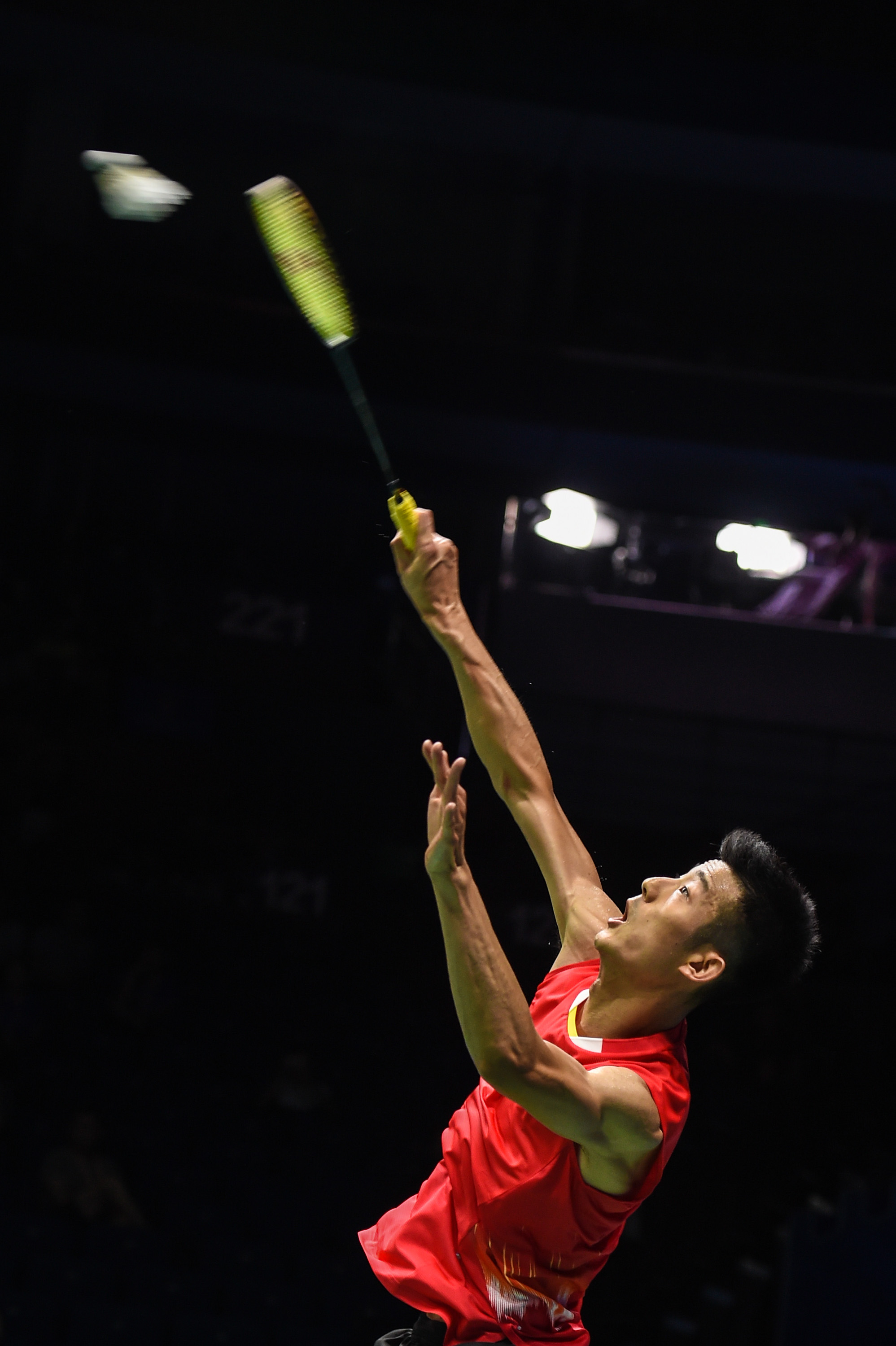 日本羽毛球队横扫泰国羽毛球队，谌龙爆发神勇