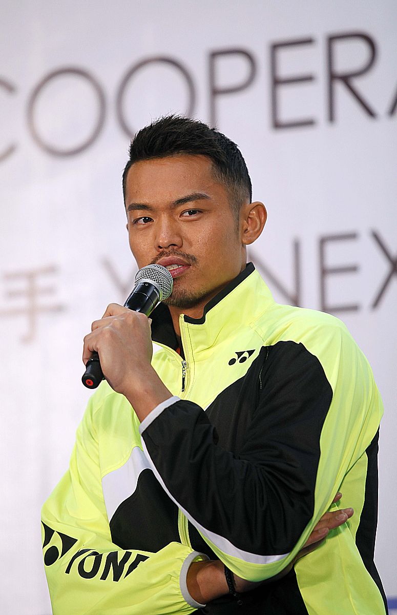 关于印度羽毛球队完胜中国羽毛球队，林丹完成帽子戏法的信息