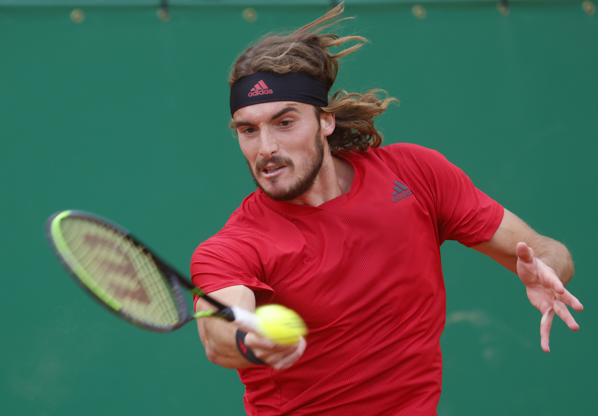 开云体育-戴维斯杯轻取蒙特卡洛大师赛，西西帕斯惊艳四座