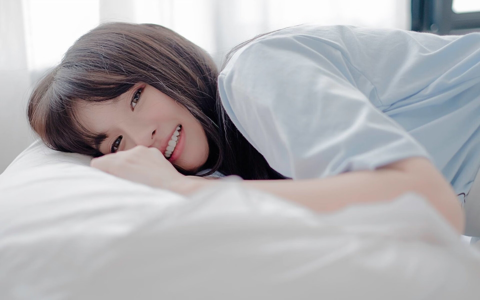 芬兰单节轰出高潮拉开比分,拉亚关键时刻挺身而出定胜局