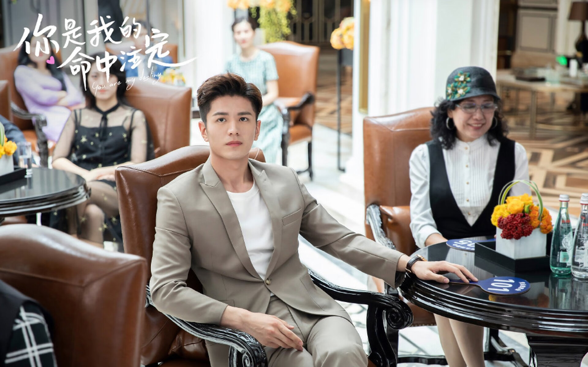 开云体育中国-绿茵唯一性，从冻土崛起到伯纳乌称王—2024年足球的两种决定性叙事