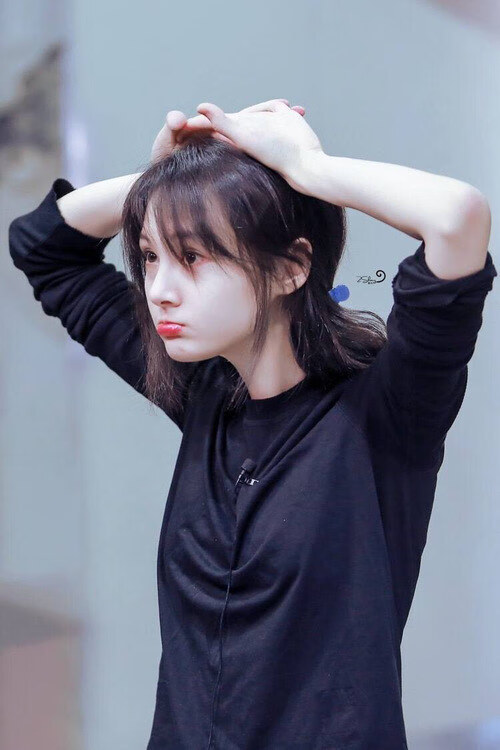 霍勒迪爆发之夜，马刺重现冰封战术，辽宁遭史诗级逆转