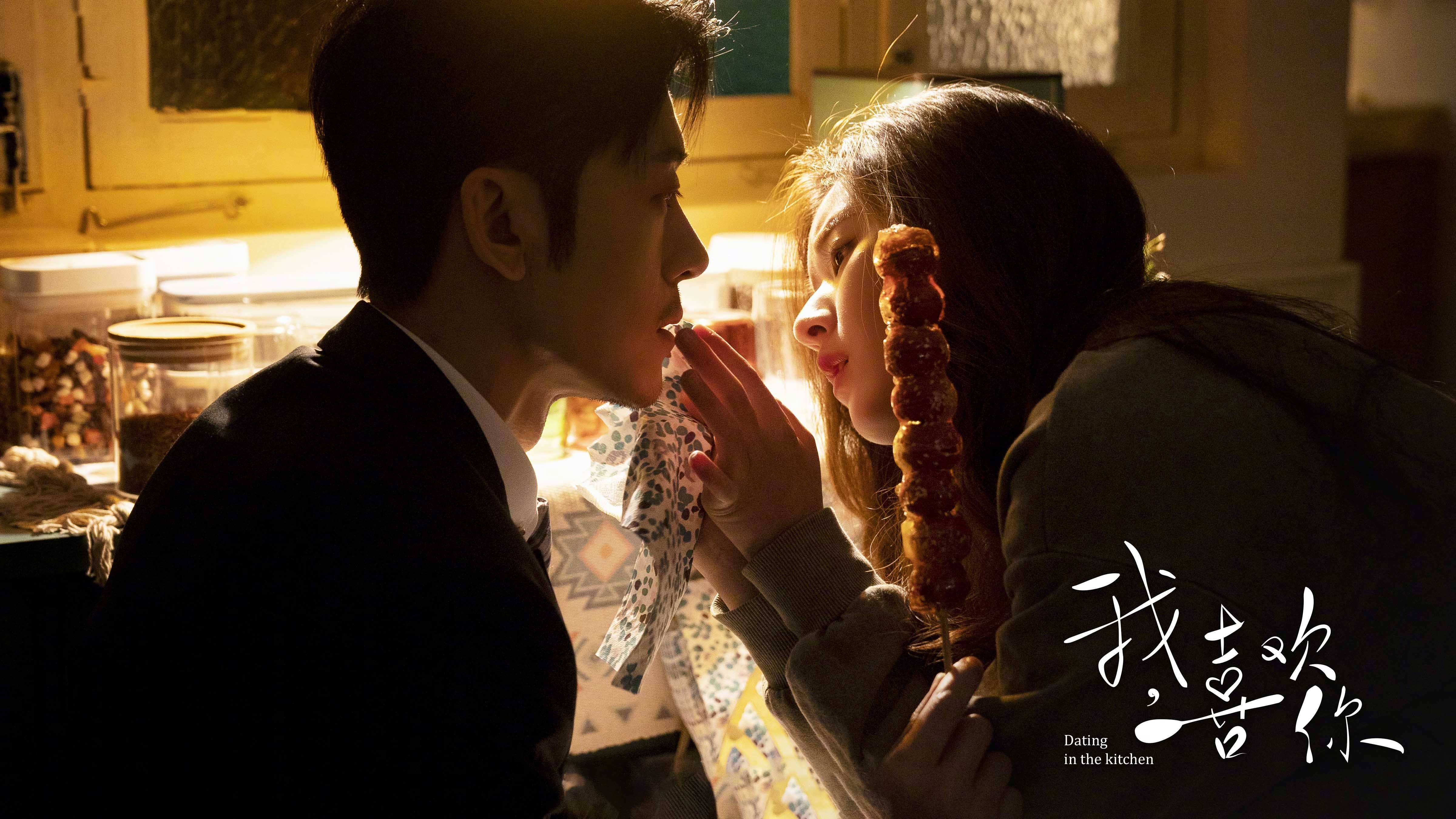 开云体育登录-生死战的艺术与纪录夜的哲学，当尤文扼住命运，穆勒超越时间