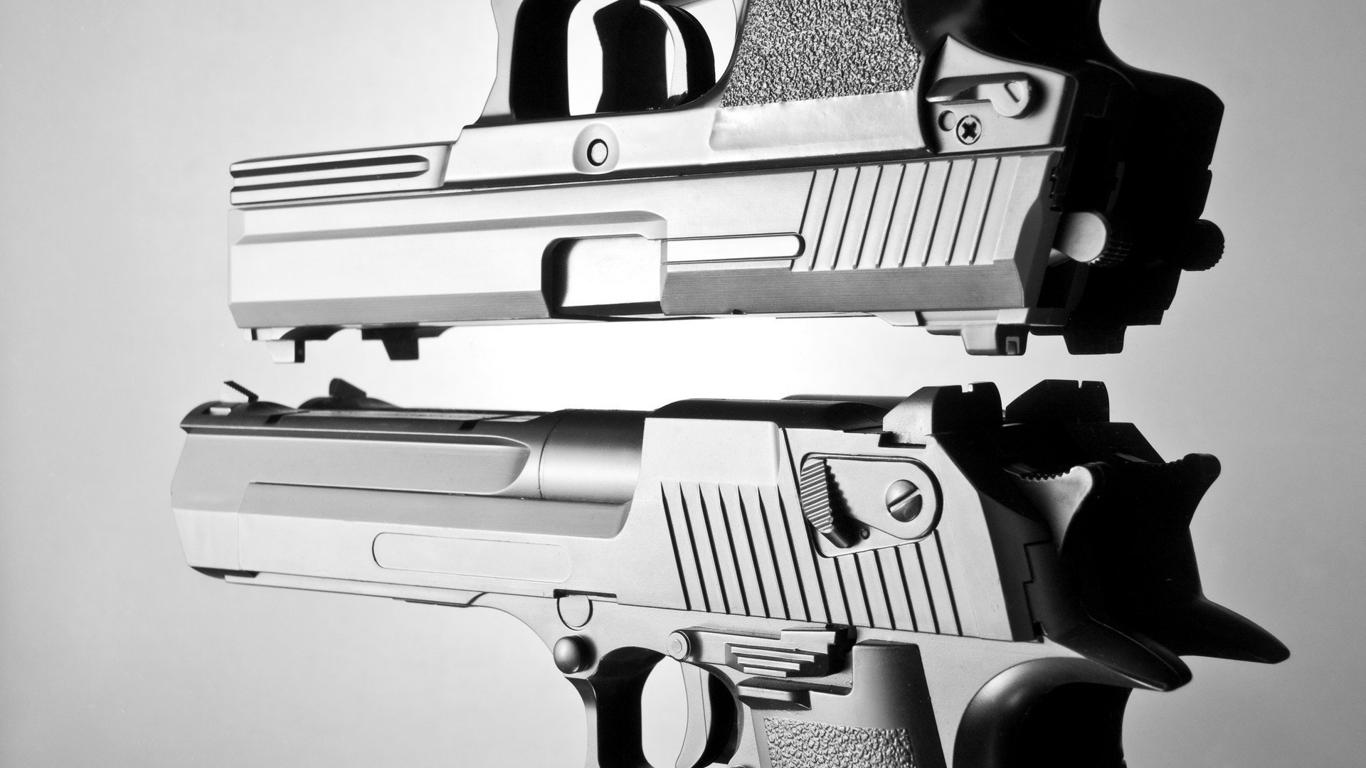 雷霆万钧布伦森一剑封喉，新疆钢铁防线遭火力熔解