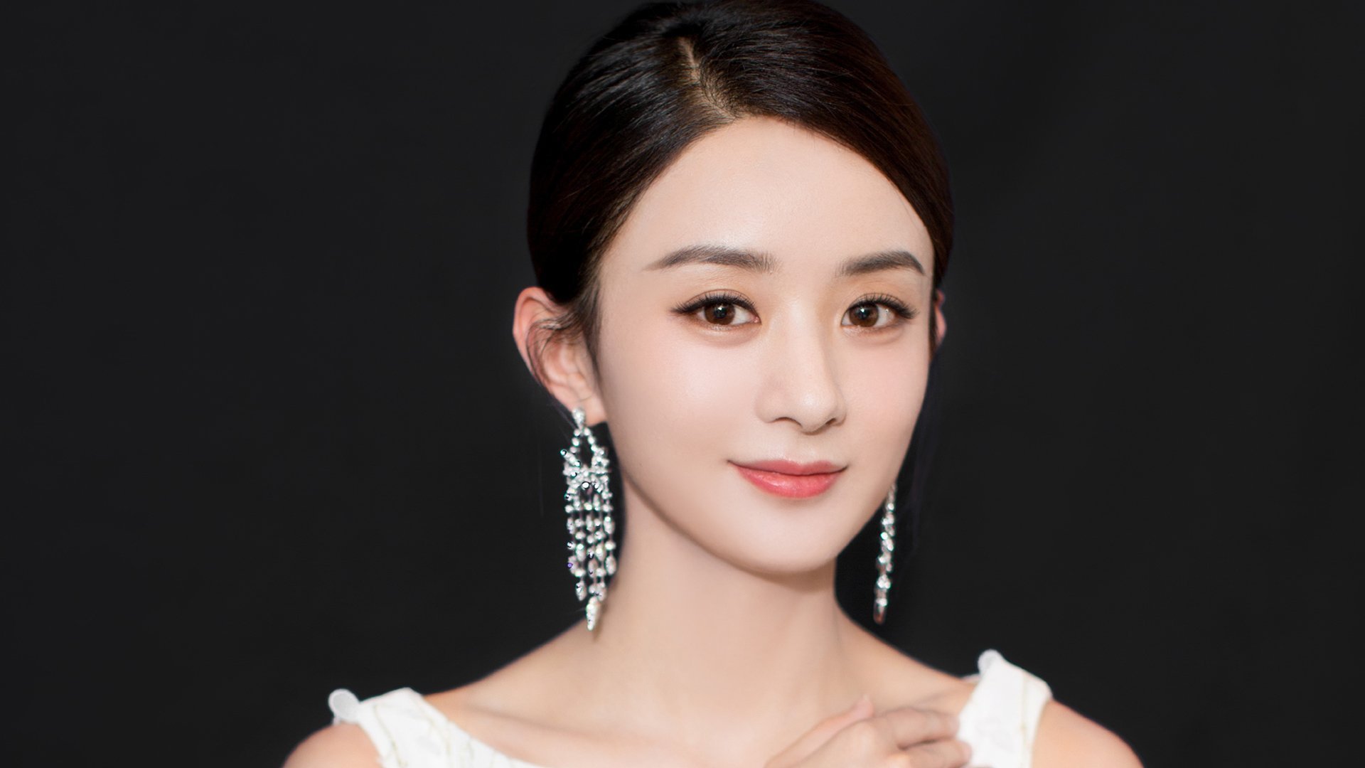 东方新势力，罗德里戈天外飞仙击碎法兰西王朝，卡塔尔书写世纪爆冷